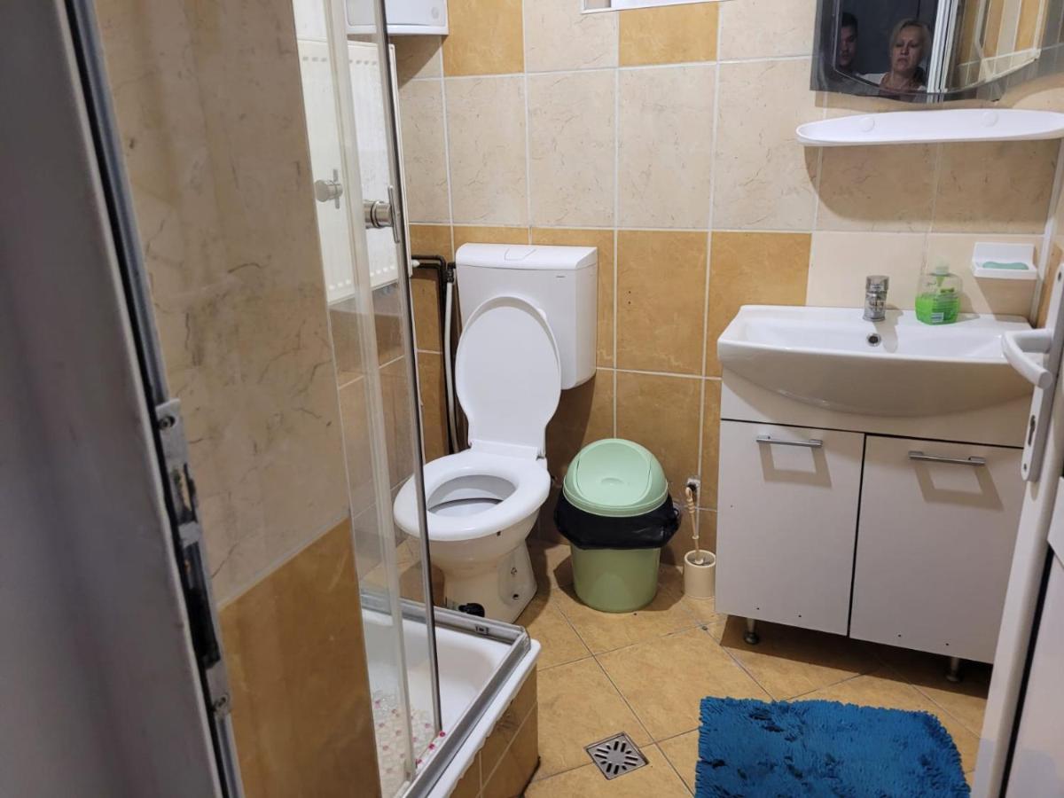 Zenlux Hotell Iasi Eksteriør bilde