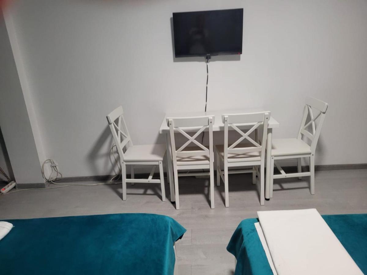 Zenlux Hotell Iasi Eksteriør bilde