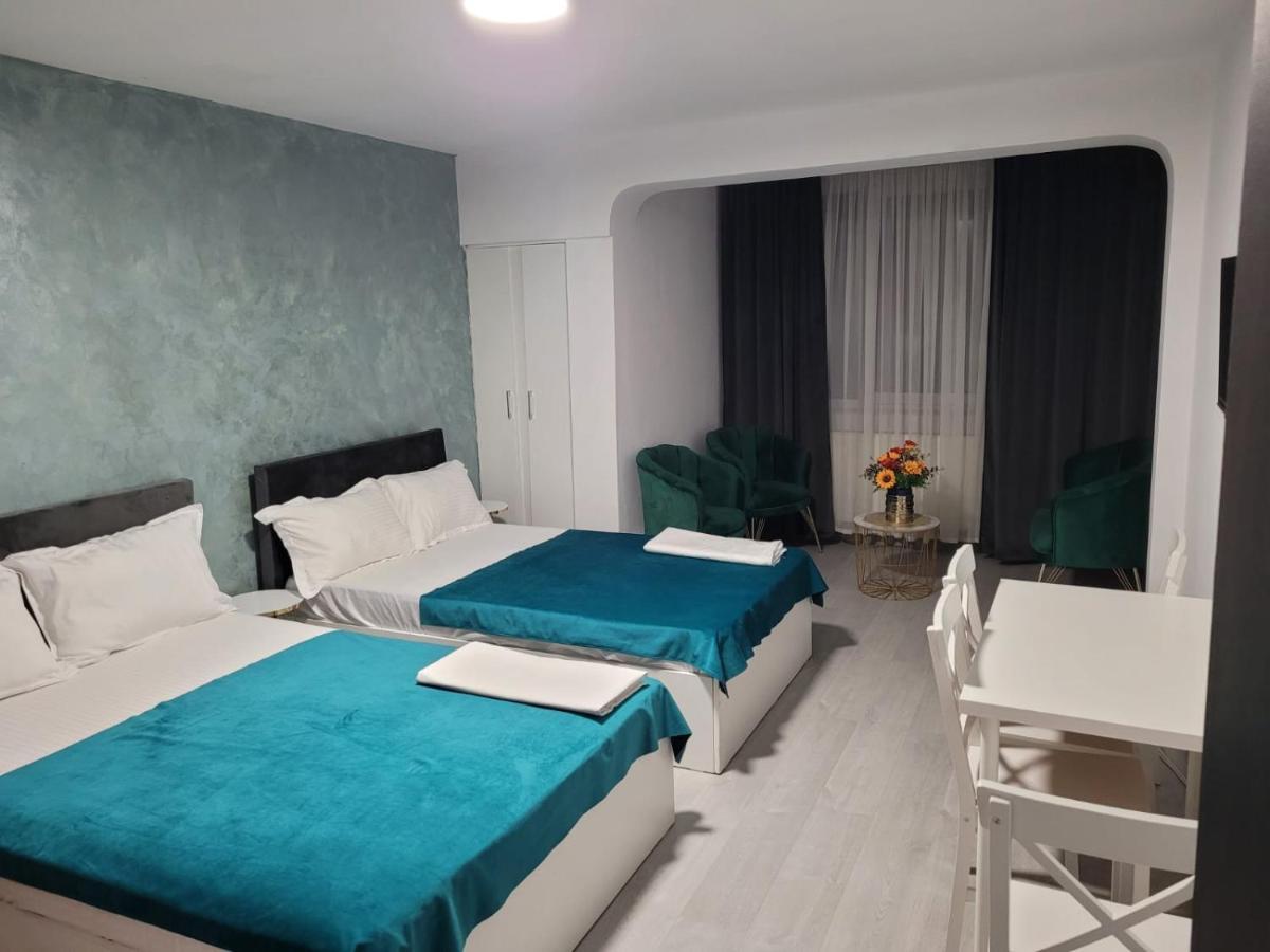 Zenlux Hotell Iasi Eksteriør bilde